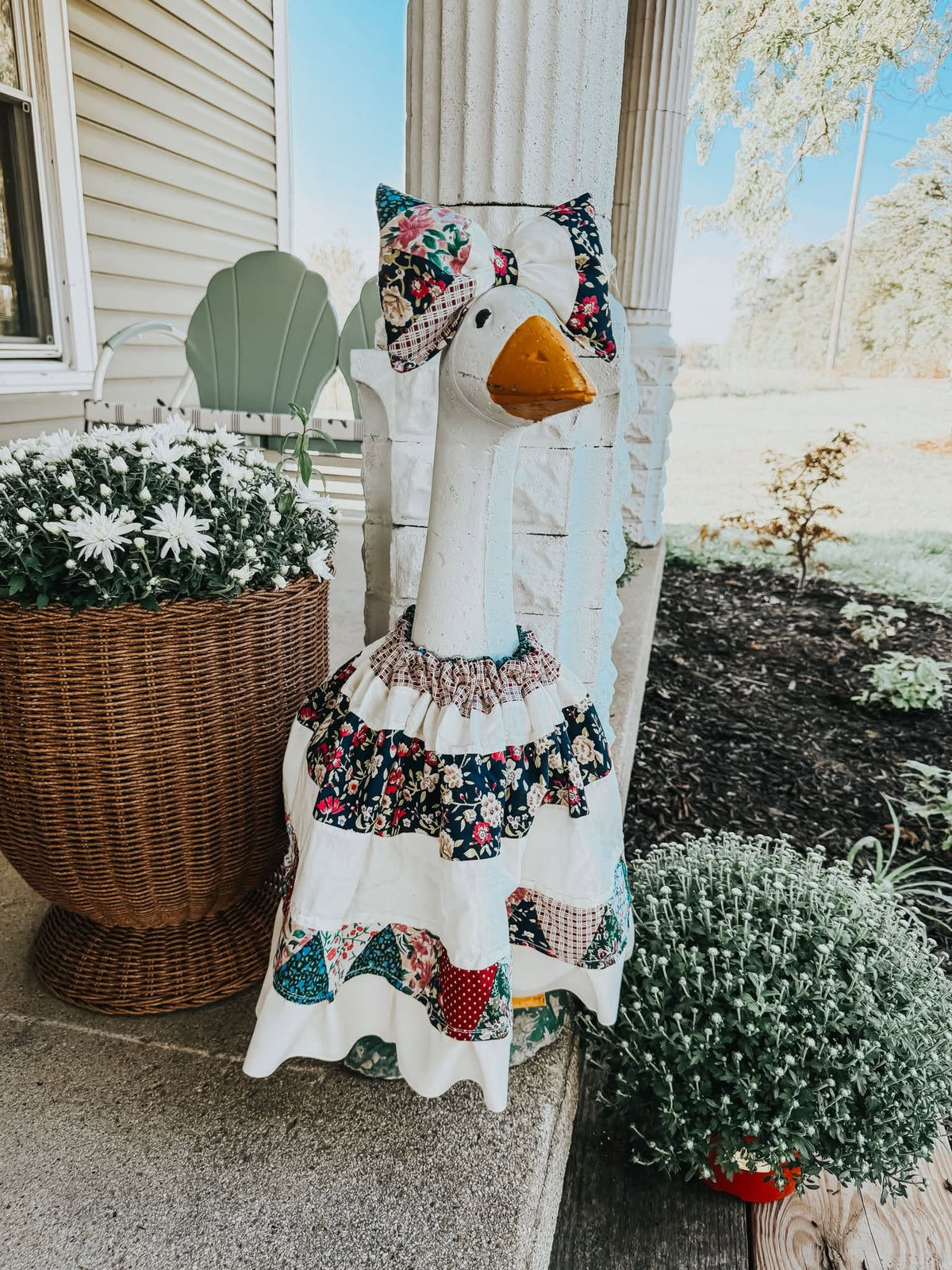 Vintage Quilt Goose Outfit